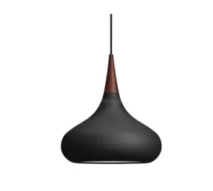Lampada a sospensione Orient Nera P1 Ø 30 Fritz Hansen prodotto singolo in saldo
