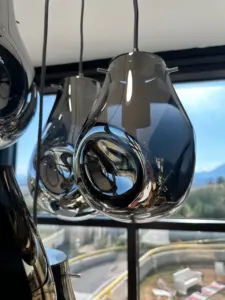 lampada a sospensione in vetro soffiato bomma in sconto
