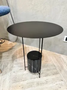 tavolino pannacotta ,marmo nero marquina molteni & c in sconto