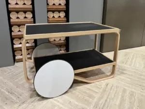 tea trolley artek in sconto