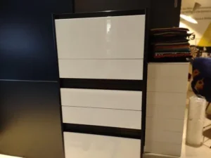 cassettiera 808 molteni & c scontata