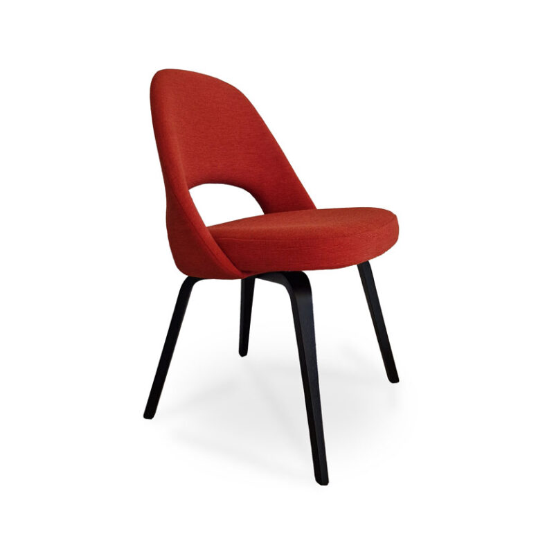 Saarinen Conference Chair in tessuto