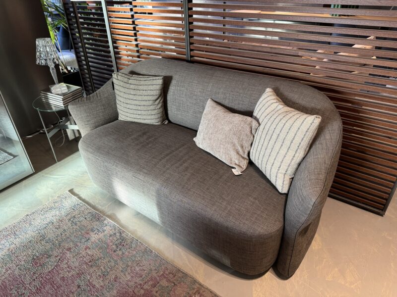 Divanetto Madame Butterfly Flou Offerta Outlet